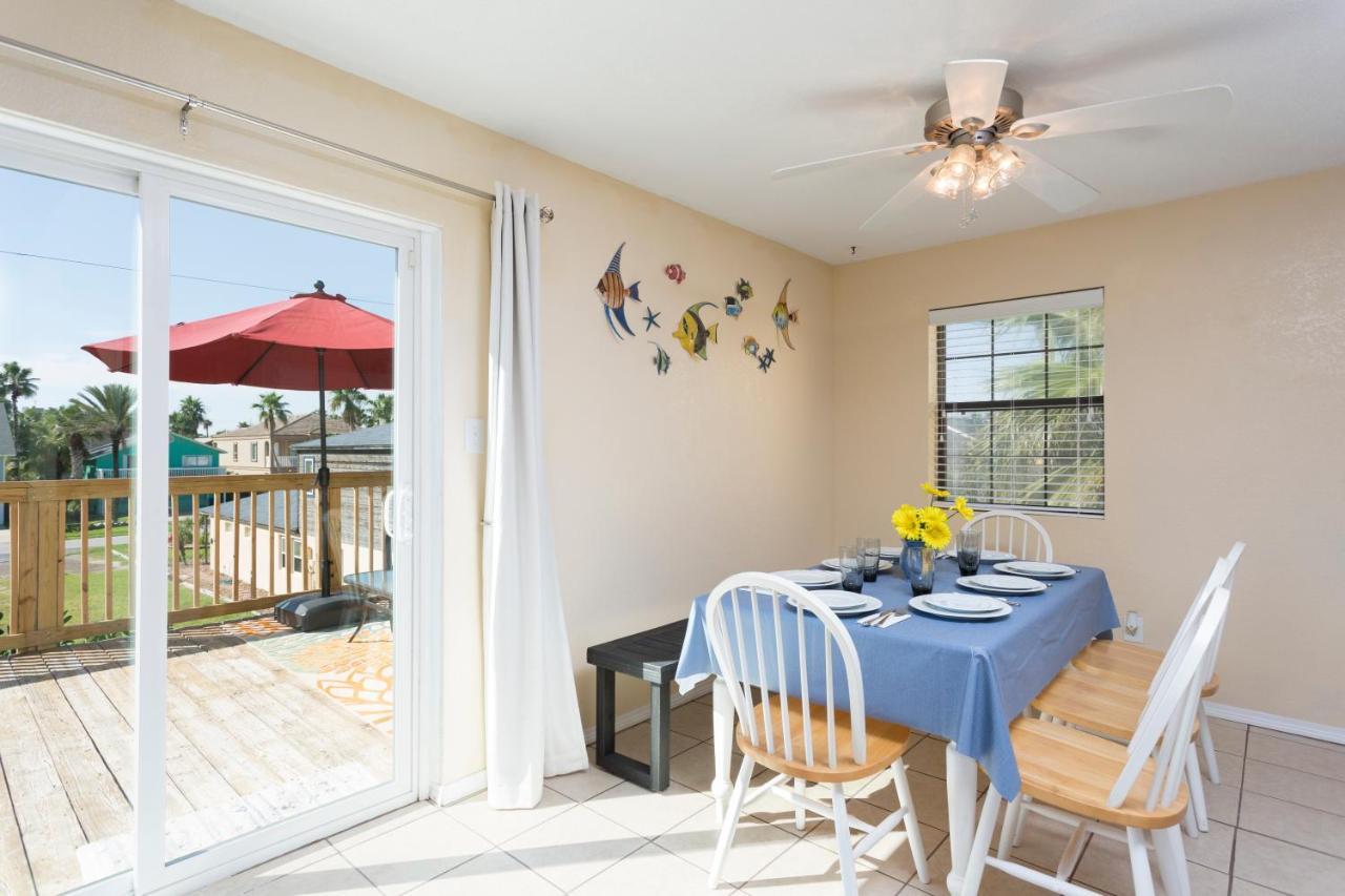 House Of Neptune Steps From The Sea And Private Pool South Padre Island Exterior photo